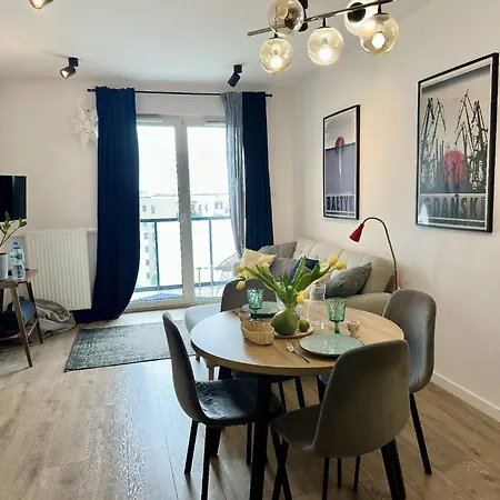 Lily - Coworking, Gym, Indoor Playground & Pet Friendly