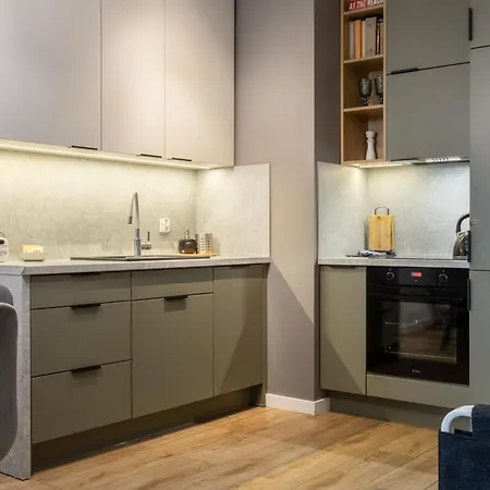 Lily - Coworking, Gym, Indoor Playground & Pet Friendly Daire *