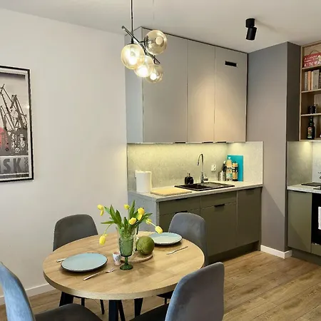 Appartement Lily - Coworking, Gym, Indoor Playground & Pet Friendly Gdańsk